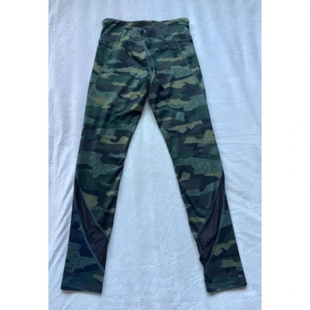 Old Navy Active Girls Green Camo Go-Dry Mesh Panel Athletic Leggings Large 10-12